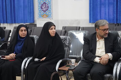 تصاویر جلسه هماهنگی و برنامه ریزی مراسم اربعین شهدای لرستانی جنگ ۱۲ روزه رژیم غاصب صهیونیستی