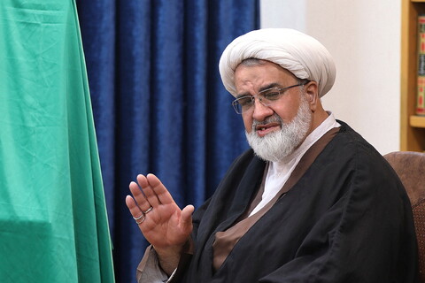 تصاویر/  نشست خبري رونمایی از پوستر فراخوان مقالات کنگره علمی و بین‌المللی امناءالرسل