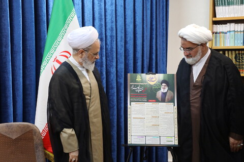 تصاویر/  نشست خبري رونمایی از پوستر فراخوان مقالات کنگره علمی و بین‌المللی امناءالرسل