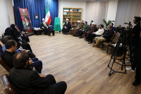 تصاویر/  نشست خبري رونمایی از پوستر فراخوان مقالات کنگره علمی و بین‌المللی امناءالرسل