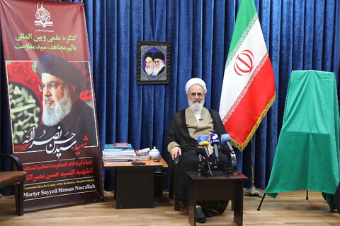 تصاویر/  نشست خبري رونمایی از پوستر فراخوان مقالات کنگره علمی و بین‌المللی امناءالرسل