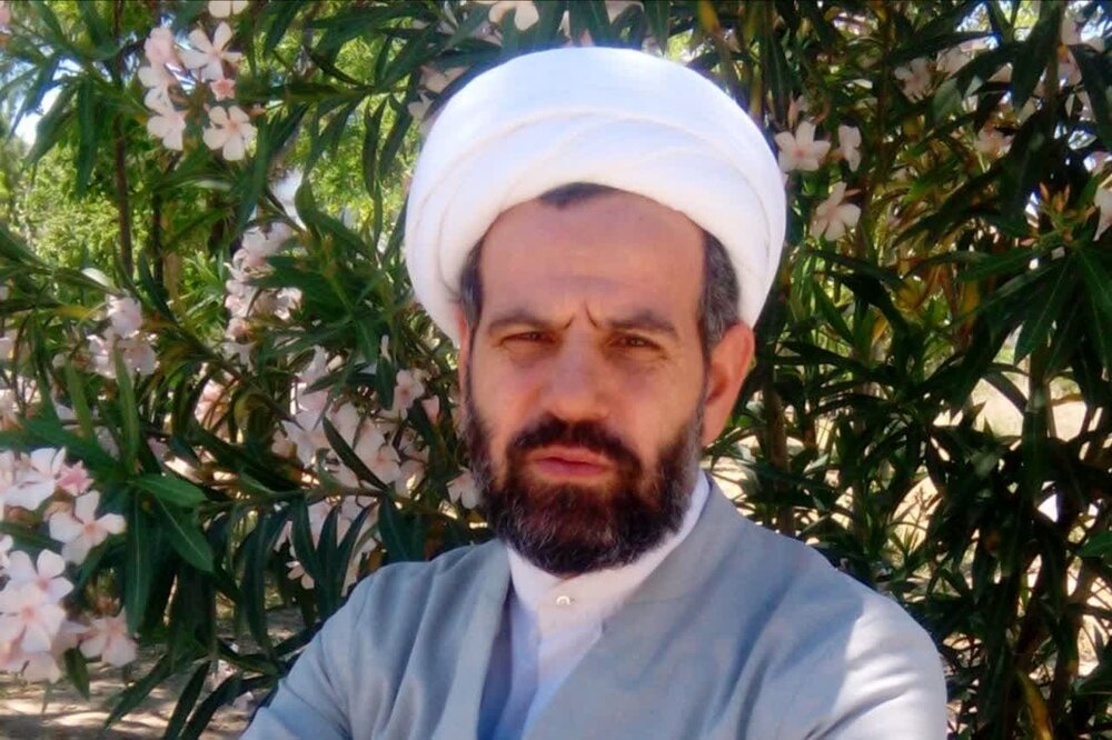 شخصیت پیامبر خدا (ص)، محتوا و پیروان دین اسلام سه عامل بقای دین اسلام هستند