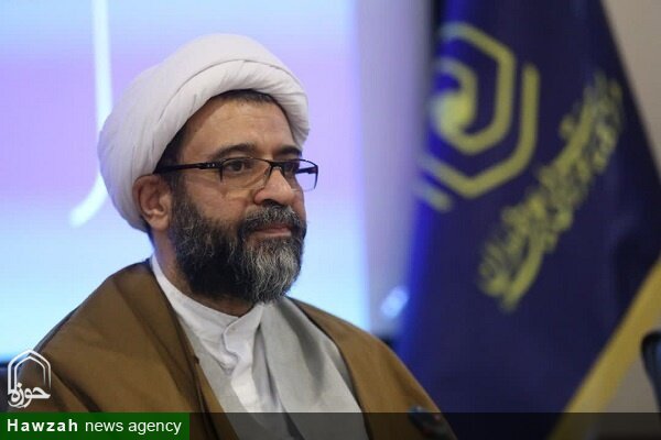 فلسفه وجودی حوزه‌های علمیه، پیاده کردن آیات قرآن در بطن زندگی مردم است