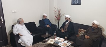 دیدار مسئول سازمان بسیج اساتید طلاب و هرمزگان با حجت‌الاسلام درویشی روحانی