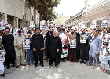 ربوده شدن روحانی پاکستانی در عربستان؛ مردم پاکستان به خیابان ها آمدند