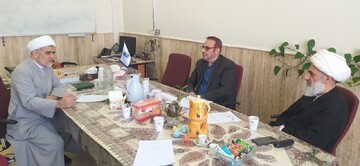 بررسی زمینه همکاری گروه تاریخ دانشگاه باقرالعلوم(ع) و دبیرخانه علامه بهابادی یزدی