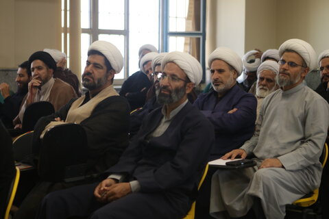 اجلاسیه پایش پرونده های تحصیلی طلاب همدان