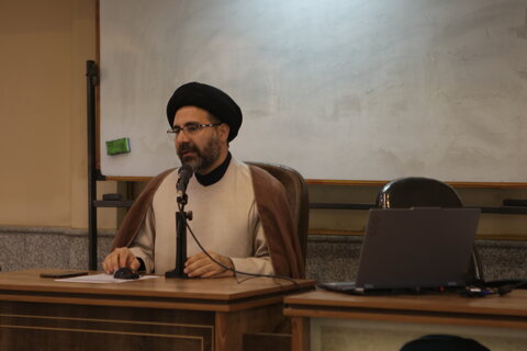 اجلاسیه پایش پرونده های تحصیلی طلاب همدان