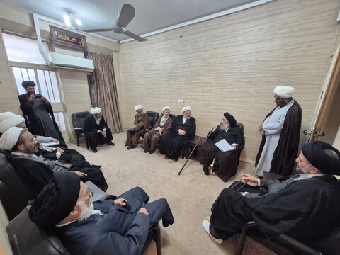 تصاویر/دیدار آیت الله واعظی با آیت الله موسوی جزایری و جمعی از اساتید سطوح عالی حوزه علمیه خوزستان