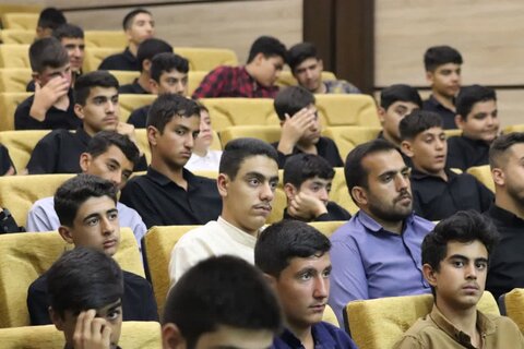 تصاویر/ آیین افتتاحیه دوره میثاق طلبگی حوزه علمیه آذربایجان غربی