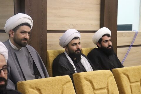 تصاویر/ آیین افتتاحیه دوره میثاق طلبگی حوزه علمیه آذربایجان غربی