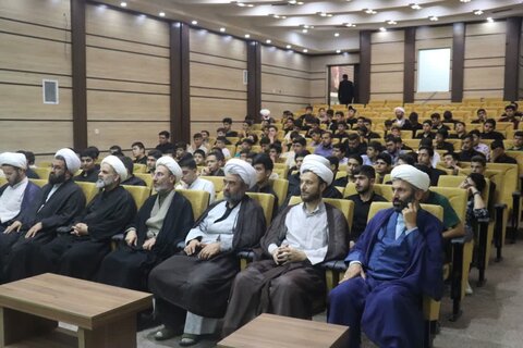 تصاویر/ آیین افتتاحیه دوره میثاق طلبگی حوزه علمیه آذربایجان غربی