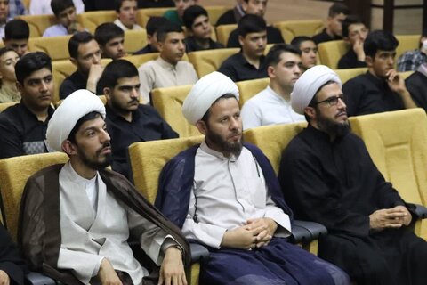 تصاویر/ آیین افتتاحیه دوره میثاق طلبگی حوزه علمیه آذربایجان غربی