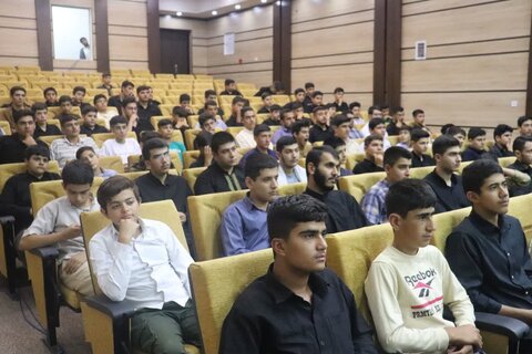 تصاویر/ آیین افتتاحیه دوره میثاق طلبگی حوزه علمیه آذربایجان غربی