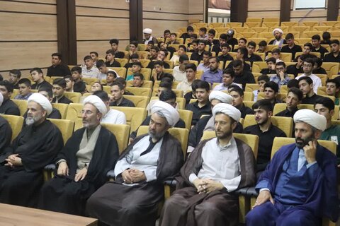 تصاویر/ آیین افتتاحیه دوره میثاق طلبگی حوزه علمیه آذربایجان غربی