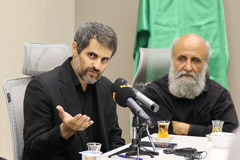 تصاویر/ مراسم رونمایی از نشان ویژه و پوستر دومین رویداد بین المللی نحن ابناء الحسین(ع)