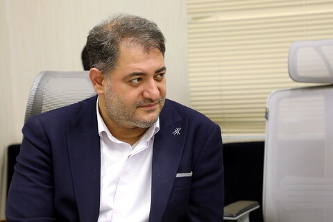 تصاویر/ مراسم رونمایی از نشان ویژه و پوستر دومین رویداد بین المللی نحن ابناء الحسین(ع)