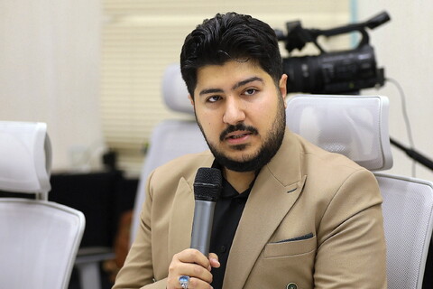 تصاویر/ مراسم رونمایی از نشان ویژه و پوستر دومین رویداد بین المللی نحن ابناء الحسین(ع)