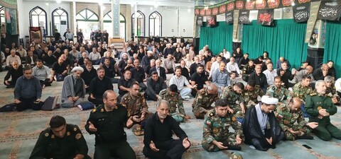 تصاویر/ محفل انس با قرآن یادواره شهدای اقتدار در مسجد جامع امامزاده اسماعیل علیه السلام شهر میانه