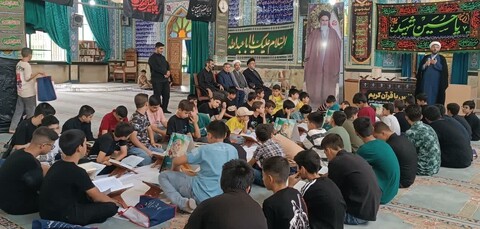 تصاویر/ محفل انس با قرآن یادواره شهدای اقتدار در مسجد جامع امامزاده اسماعیل علیه السلام شهر میانه