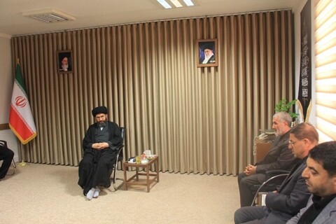 تصاویر/ دیدار فرماندار شهرستان زنجان با نماینده ولی‌فقیه در استان زنجان