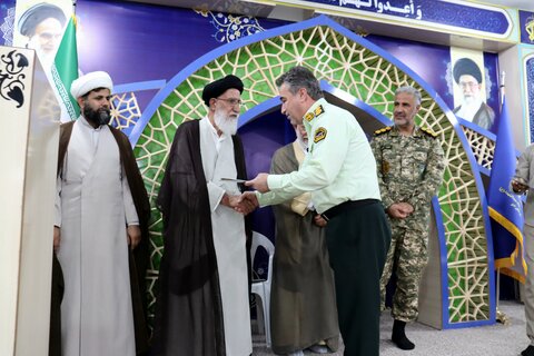 تصاویر/ تجلیل از ائمه جمعه شهرستان دیر