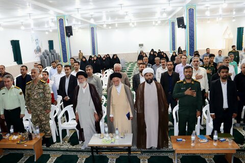 تصاویر/ تجلیل از ائمه جمعه شهرستان دیر