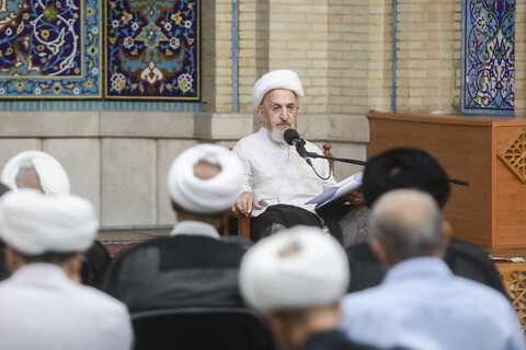 تصاویر/ آیین رونمایی از کتاب «دروس في الجبر و الاختیار»