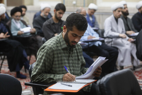 تصاویر/ آیین رونمایی از کتاب «دروس في الجبر و الاختیار»