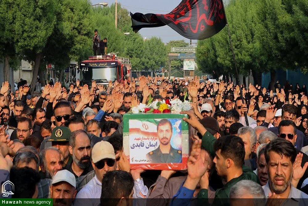 فیلم| تشییع شهید ایمان قائدی در روستای چارک