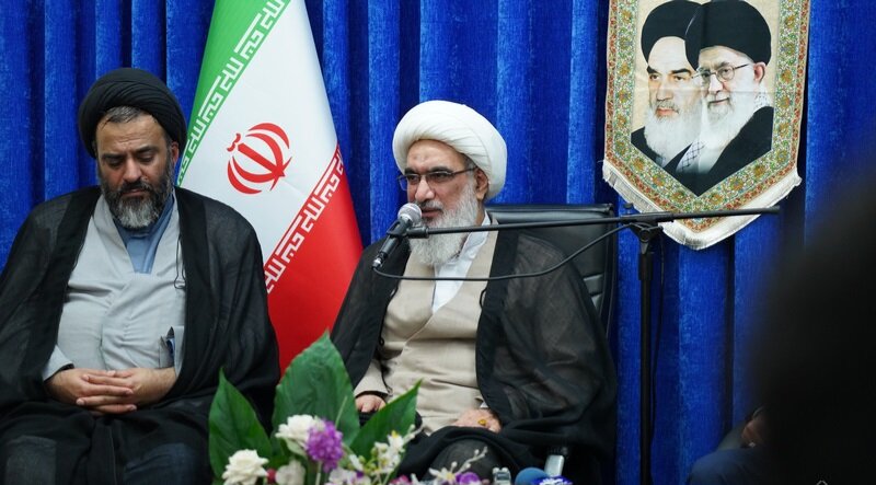 نماز جمعه بوشهر باید الگوی کشور باشد
