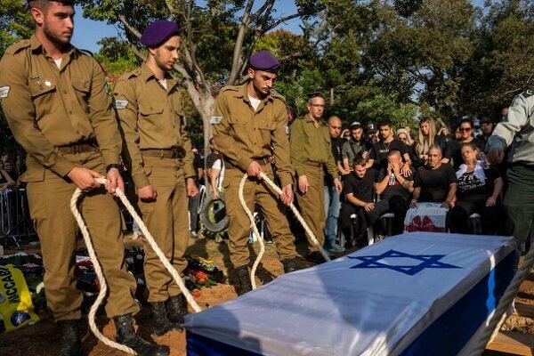 गाज़ा हमले में एक इज़राईल सैनिक मारा गया, 6 घायल गाज़ा हमले में एक इज़राईल सैनिक मारा गया, 6 घायल