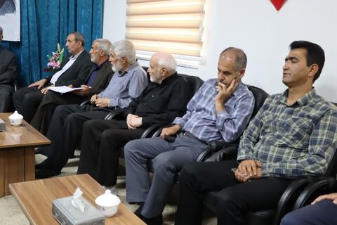 تصاویر/ آیین تجلیل از خادمین نماز جمعه تکاب