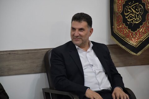 تصاویر/ دیدار اعضای شورای اسلامی و شهردار شهر خوی با امام جمعه شهرستان