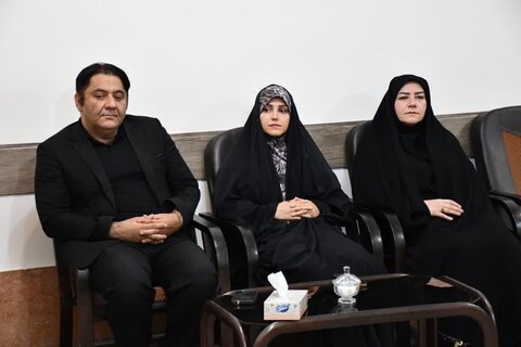 تصاویر/ دیدار اعضای شورای اسلامی و شهردار شهر خوی با امام جمعه شهرستان