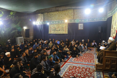 مراسم عزاداری سالار شهیدان در دهه اول ماه صفر در بیت مرحوم آیت الله شاه آبادی (ره)