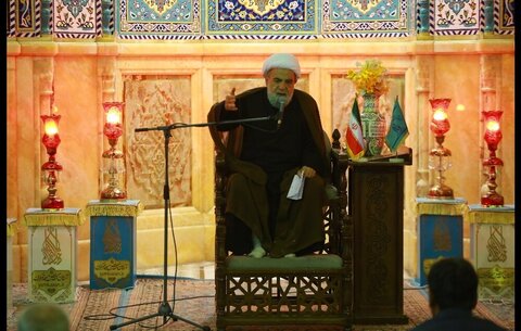 Mwanachama wa Jumuiya ya Walimu wa Hawza ya Qom: Ukimya unaofanywa na nchi za kiislamu mbele ya mauaji ya kimbari ya watu wa Ghaza ni aibu