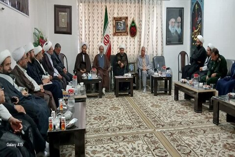 تصاویر/ مراسم تکریم و معارفه مدیر جدید حوزه علمیه هرسین