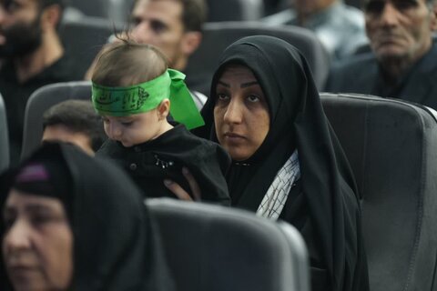 تصاویر مراسم اربعین ۸۶ شهید لرستانی جنگ تحمیلی رژیم صهیونیستی در خرم آباد