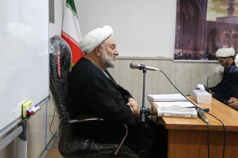 تصاویر/دوره تابستانه درس خارج فقه با محوریت آثار فقهی رهبر معظم انقلاب در خوزستان برگزار شد