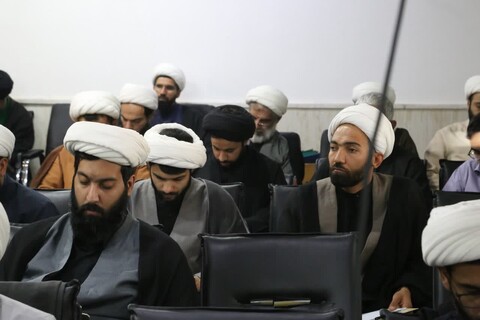 تصاویر/دوره تابستانه درس خارج فقه با محوریت آثار فقهی رهبر معظم انقلاب در خوزستان برگزار شد