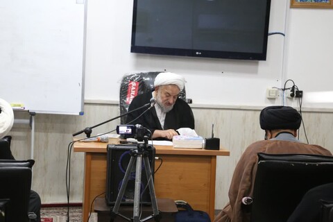 تصاویر/دوره تابستانه درس خارج فقه با محوریت آثار فقهی رهبر معظم انقلاب در خوزستان برگزار شد