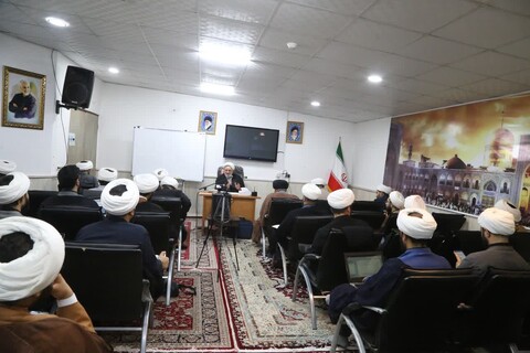 تصاویر/دوره تابستانه درس خارج فقه با محوریت آثار فقهی رهبر معظم انقلاب در خوزستان برگزار شد