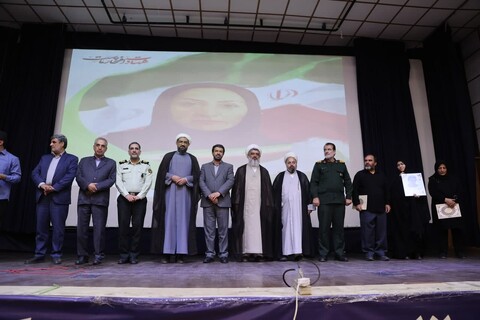 تصاویر /  گردهمایی خادمین نماز جمعه همدان