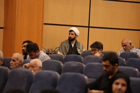 تصاویر /  گردهمایی خادمین نماز جمعه همدان