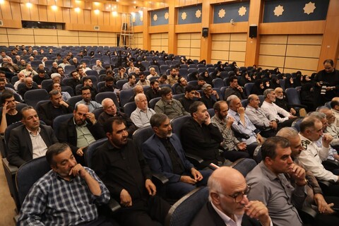 تصاویر /  گردهمایی خادمین نماز جمعه همدان