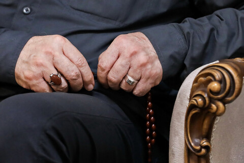 تصاویر/ حضور قالیباف در منزل سرلشکر شهید غلامرضا محرابی