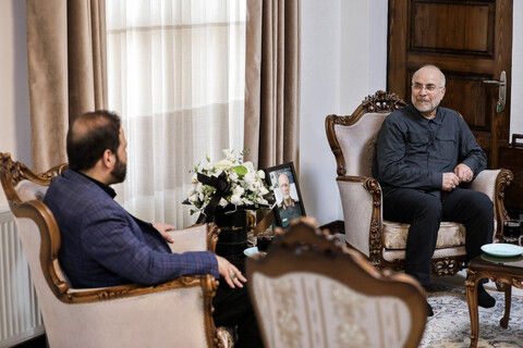 تصاویر/ حضور قالیباف در منزل سرلشکر شهید غلامرضا محرابی