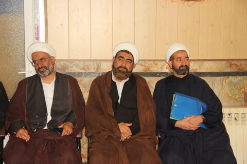 تصاویر / دوره میثاق طلبگی حوزه علمیه استان قزوین برگزارشد