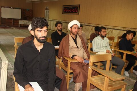 تصاویر / دوره میثاق طلبگی حوزه علمیه استان قزوین برگزارشد